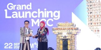 Resmikan Malang Creative Center, Gubernur Khofifah Harap Semoga Cita Cita Menembus Kota Kreatif Dunia 2025 Tercapai Resmikan Malang Creative Center, Gubernur Khofifah: Semoga Cita Cita Menembus Kota Kreatif Dunia 2025 Tercapai Kontribusi Pelaku Ekotif Jatim Terhadap Ekotif Nasional 20,85 Persen