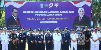 Peringati Harhubnas 2023, Gubernur Khofifah Dorong Konektifitas Wilayah Lewat Pengembangan Transportasi Massal di Jatim Yang Aman dan Nyaman Peringati Harhubnas 2023, Gubernur Khofifah Dorong Konektifitas Wilayah Lewat Pengembangan Transportasi Massal di Jatim Yang Aman dan Nyaman