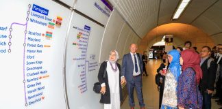 Perusahaan Operator MRT Elizabeth Line Menyampaikan Letter of Intent Sektor Transportasi Publik di Jatim, Gubernur Khofifah Pastikan Seluruh Dokumen Perencanaan Sudah Selesai dan Siap Direalisasikan Perusahaan Operator MRT Elizabeth Line Menyampaikan Letter of Intent Sektor Transportasi Publik di Jatim, Gubernur Khofifah: Seluruh Dokumen Perencanaan Sudah Selesai dan Siap Direalisasikan