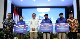 Bank Indonesia Bersama TNI AL Koarmada II kembali Gelar Ekspedisi Rupiah Berdaulat ke Pulau Terluar di Jawa Timur Bank Indonesia Bersama TNI AL Koarmada II kembali Gelar Ekspedisi Rupiah Berdaulat ke Pulau Terluar di Jawa Timur