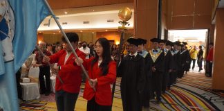 UWIKA Gelar Wisuda Sarjana Ke-33, 67% Sudah Menjadi CEO Muda dan Berkarya di Berbagai Bidang UWIKA Gelar Wisuda Sarjana Ke-33, 67% Sudah Menjadi CEO Muda dan Berkarya di Berbagai Bidang