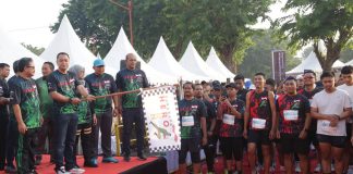 Gelar Hero Run, Wali Kota Eri Cahyadi Bangga Karena Surabaya Selalu Menjadi Magnet Bagi Para Pelari Gelar Hero Run, Wali Kota Eri Cahyadi Bangga Karena Surabaya Selalu Menjadi Magnet Bagi Para Pelari
