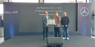 Hartono Raya Motor Surabaya Menjadi Dealer Pertama di Jawa Timur Kantongi Sertifikasi Body and Paint dari Mercedes-Benz AG Jerman Hartono Raya Motor Surabaya Menjadi Dealer Pertama di Jawa Timur Kantongi Sertifikasi Body and Paint dari Mercedes-Benz AG Jerman