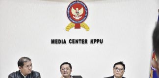 KPPU Paparkan Kinerja Lima Tahun Anggota KPPU Periode IV KPPU Paparkan Kinerja Lima Tahun Terakhir Anggota KPPU Periode IV