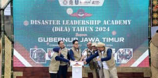Buka Pelatihan Disaster Leadership Academy (DiLA) 2024, Sekdaprov Adhy Himbau Pimpinan Harus Jadi Role Model Dalam Penanganan Bencana Buka Pelatihan Disaster Leadership Academy (DiLA) 2024, Sekdaprov Adhy Himbau Pimpinan Harus Jadi Role Model Dalam Penanganan Bencana (foto : ist)