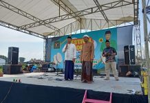 Agoes Joesni Ajak Masyarakat Mengibarkan Bendera PPP Untuk Kesejahteraan Bangsa dan Negara Agoes Joesni Ajak Masyarakat Mengibarkan Bendera PPP Untuk Kesejahteraan Bangsa dan Negara (foto : ist)