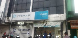 Motor Kredit Dijual, Ketua RT di Jember Dipolisikan Kantor FIFGROUP Cabang Jember yang terletak di Komplek Pertokoan Mutiara Plaza, Jl. Diponegoro No.37, Tembaan, Kepatihan, Jawa Timur (foto : ist)