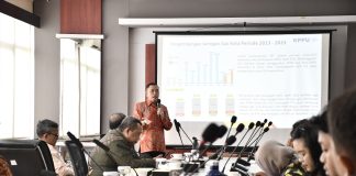 Ketua KPPU Lakukan Beberapa Inisiatif untuk Wujudkan Program 100 Hari Kerja Ketua KPPU Lakukan Beberapa Inisiatif untuk Wujudkan Program 100 Hari Kerja (foto : ist)