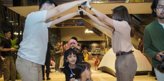Cara Unik Hotel Morazen Surabaya Maknai Earth Hour, Perkenalkan Mainan Tradisional Pada Generasi Alfa Cara Unik Hotel Morazen Surabaya Maknai Earth Hour, Perkenalkan Maindan Tradisional Pada Generasi Alfa