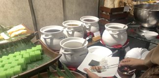 Platinum Hotel Tunjungan Hadirkan Gema Ramadan, Promo Bukber Dengan Pemandangan Kota Surabaya dari Lantai 17 Platinum Hotel Tunjungan Hadirkan Gema Ramadan, Promo Bukber Dengan Pemandangan Kota Surabaya dari Lantai 17 (foto koleksi matthew)