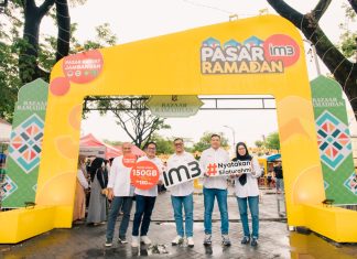 IM3 Hadirkan Kampanye “Nyatakan Silaturahmi dengan Freedom Internet” dan Pasar Ramadan IM3 di Surabaya IM3 Hadirkan Kampanye “Nyatakan Silaturahmi dengan Freedom Internet” dan Pasar Ramadan IM3 di Surabaya (foto : ist)