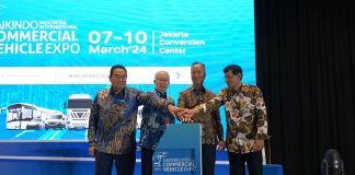 Pameran Bisnis GIICOMVEC 2024 Resmi Dibuka Oleh Menteri Perindustrian Republik Indonesia Pameran Bisnis GIICOMVEC 2024 Resmi Dibuka Oleh Menteri Perindustrian Republik Indonesia (foto ; ist)
