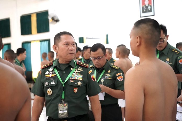 Mayjen TNI Rafael Pimpin Sidang Pantukhir Cata TNI-AD Mayjen TNI Rafael Pimpin Sidang Pantukhir Cata TNI-AD