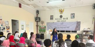 Java Paragon Hotel Surabaya Gelar CSR di TBM Kampung Bakat, Ingatkan Pentingnya Membaca untuk Anak Java Paragon Hotel Surabaya Gelar CSR di TBM Kampung Bakat, Ingatkan Pentingnya Membaca untuk Anak