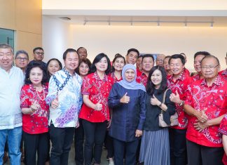 Sukses Merangkul Elemen Masyarakat dan Memajukan Pembangunan di Jawa Timur, PSMTI Dukung Khofifah Maju Kembali di Pilgub Jatim 2024 Sukses Merangkul Elemen Masyarakat dan Memajukan Pembangunan di Jawa Timur, PSMTI Dukung Khofifah Maju Kembali di Pilgub Jatim 2024