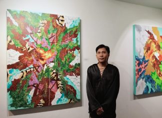 Artotel TS Suites Surabaya Berkolaborasi dengan Seniman Asal Pekalongan Gelar Pameran Tunggal Ke 3 “Rekonstruksi Diri” Artotel TS Suites Surabaya Berkolaborasi dengan Seniman Asal Pekalongan Gelar Pameran Tunggal Ke 3 "Rekonstruksi Diri" (foto : blitz)