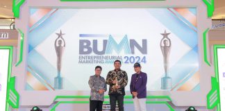 Dinilai Miliki Inovasi Dan Entrepreneurship Yang Tinggi, Terminal Lamong Raih The Most Promising Company In Marketing 3.0 Dinilai Miliki Inovasi Dan Entrepreneurship Yang Tinggi, Terminal Lamong Raih The Most Promising Company In Marketing 3.0 (foto : ist)