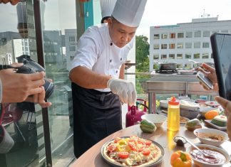Crown Prince Hotel Surabaya Hadirkan Hidangan Istimewa, Perpaduan Jawa dan Italia Crown Prince Hotel Surabaya Hadirkan Hidangan Istimewa, Perpaduan Jawa dan Italia (foto koleksi hsc)