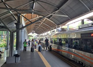 Libur Long Weekend KAI Commuter Layani 2,5 Juta Lebih Pengguna Hingga Sabtu Kemarin Libur Long Weekend KAI Commuter Layani 2,5 Juta Lebih Pengguna Hingga Sabtu Kemarin (foto : ist)