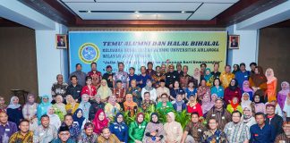 Rektor UNAIR Susun Konsep ‘Jalan Pendidikan Menuju Indonesia Maju 2034’, Khofifah: IKA Unair Mendukung Penuh Upaya Percepatan Indonesia Emas Sebelum Tahun 2045 Rektor UNAIR Susun Konsep ‘Jalan Pendidikan Menuju Indonesia Maju 2034’, Khofifah: IKA Unair Mendukung Penuh Upaya Percepatan Indonesia Emas Sebelum Tahun 2045