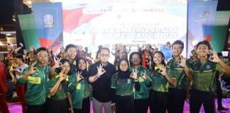 Pj. Gubernur Adhy Ajak Delegasi 11 Negara Peserta AUG 2024 Nikmati Sajian Khas Jawa Timur di Grahadi Pj. Gubernur Adhy Ajak Delegasi 11 Negara Peserta AUG 2024 Nikmati Sajian Khas Jawa Timur di Grahadi (foto : ist)