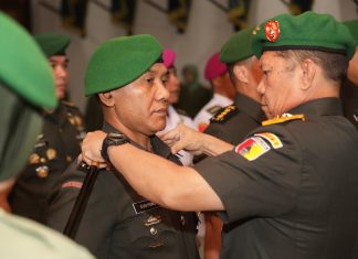 Pangdam Mayjen TNI Rafael Pimpin Sertijab Pejabat Kodam Brawijaya Pangdam Mayjen TNI Rafael Pimpin Sertijab Pejabat Kodam Brawijaya (foto : ist)