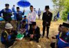 Peletakan Batu Pertama Pembangunan Gazebo oleh Pesantren Jatidiri Bangsa di Tepi Pantai Kijingan Peletakan Batu Pertama Pembangunan Gazebo oleh Pesantren Jatidiri Bangsa di Tepi Pantai Kijingan (foto : rhd)