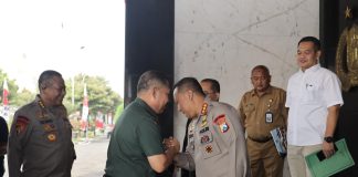 Mayjen TNI Rafael Terjunkan Ribuan Personil, Kawal Peringatan 1 Suro dan Suron Agung Mayjen TNI Rafael Terjunkan Ribuan Personil, Kawal Peringatan 1 Suro dan Suron Agung (foto : ist)