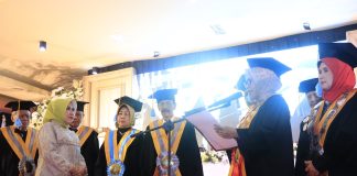 Prof. Sri Utami Ady Resmi Dikukuhkan jadi Gubes FEB Bidang Ilmu Manajemen Keuangan Prof. Sri Utami Ady Resmi Dikukuhkan jadi Gubes FEB Bidang Ilmu Manajemen Keuangan (foto : ist)