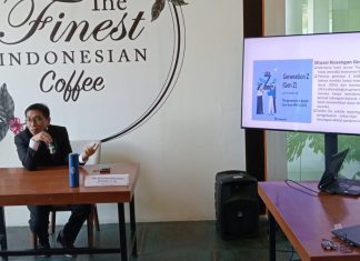 Prof. Dr. Sautma Ronni : Sikap Konsumtif Gen Z, Serba Mudah! Prof. Dr. Sautma Ronni : Sikap Konsumtif Gen Z, Serba Mudah! (dokpri)