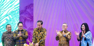 Pj. Gubernur Adhy Pastikan Jatim Siap Majukan Industri Kelapa Berkelanjutan dan Wujudkan Ekonomi Hijau Pj. Gubernur Adhy Pastikan Jatim Siap Majukan Industri Kelapa Berkelanjutan dan Wujudkan Ekonomi Hijau (foto : ist)