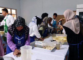 Bogasari Gelar Pelatihan 20 Pengurus Pesantren di Jawa Timur Bikin Usaha Makanan Bogasari Gelar Pelatihan 20 Pengurus Pesantren di Jawa Timur Bikin Usaha Makanan (foto : ist)
