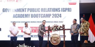 Pj. Gubernur Jatim Ingatkan Peran Penting Humas Sebagai Napas Organisasi dan Corong Pemerintah Pj. Gubernur Jatim Ingatkan Peran Penting Humas Sebagai Napas Organisasi dan Corong Pemerintah (foto : ist)