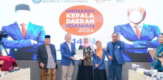 Deep Talks Soal Kepala Daerah Idaman di Pascasarjana Unair, Khofifah Tekankan Pentingnya Menjadi Transformational Leader Deep Talks Soal Kepala Daerah Idaman di Pascasarjana Unair, Khofifah Tekankan Pentingnya Menjadi Transformational Leader (foto : ist)