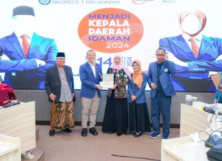 Deep Talks Soal Kepala Daerah Idaman di Pascasarjana Unair, Khofifah Tekankan Pentingnya Menjadi Transformational Leader Deep Talks Soal Kepala Daerah Idaman di Pascasarjana Unair, Khofifah Tekankan Pentingnya Menjadi Transformational Leader (foto : ist)