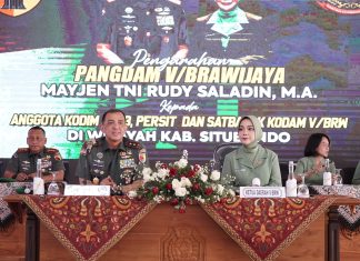 Mayjen TNI Rudy Saladin Sebut Danramil dan Babinsa Miliki Peran Strategis Mayjen TNI Rudy Saladin Sebut Danramil dan Babinsa Miliki Peran Strategis (foto : ist)