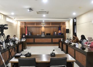 KPPU Denda PT Bundamedik, Tbk Sebesar Lima Miliar Dalam Perkara Keterlambatan Notifikasi Akuisisi Atas PT Pintu Ilmu KPPU Denda PT Bundamedik, Tbk Sebesar Lima Miliar Dalam Perkara Keterlambatan Notifikasi Akuisisi Atas PT Pintu Ilmu (foto : ist)