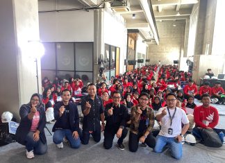 KP BEI Gelar Kegiatan Pembukaan 500 Rekening Efek di Universitas Internasional Semen Indonesia KP BEI Gelar Kegiatan Pembukaan 500 Rekening Efek di Universitas Internasional Semen Indonesia (foto : ist)