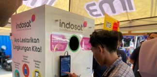 Indosat Ooredoo Hutchison Kampanyekan Sampah Jadi Pulsa, Dukung Kelestarian Lingkungan di Ajang MotoGP Mandalika 2024 Indosat Ooredoo Hutchison Kampanyekan Sampah Jadi Pulsa, Dukung Kelestarian Lingkungan di Ajang MotoGP Mandalika 2024 (foto : ist)