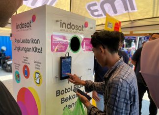 Indosat Ooredoo Hutchison Kampanyekan Sampah Jadi Pulsa, Dukung Kelestarian Lingkungan di Ajang MotoGP Mandalika 2024 Indosat Ooredoo Hutchison Kampanyekan Sampah Jadi Pulsa, Dukung Kelestarian Lingkungan di Ajang MotoGP Mandalika 2024 (foto : ist)
