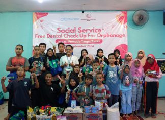 Komunitas Kreasi Pemuda Tanpa Batas Surabaya Gelar Bakti Sosial Gigi Gratis di 3 Panti Asuhan Komunitas Kreasi Pemuda Tanpa Batas Surabaya Gelar Bakti Sosial Gigi Gratis di 3 Panti Asuhan (foto : ist)