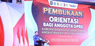 Buka Orientasi 1.695 Anggota DPRD Kabupaten/ Kota se-Jatim, Pj. Gubernur Adhy Ingatkan Tugas Mulia Wakil Rakyat Buka Orientasi 1.695 Anggota DPRD Kabupaten/ Kota se-Jatim, Pj. Gubernur Adhy Ingatkan Tugas Mulia Wakil Rakyat (foto : ist)