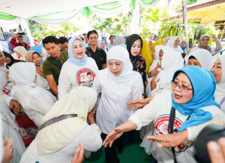 Komunitas Perempuan ‘Prokem’ Deklarasi Menangkan Khofifah-Emil Komunitas Perempuan ‘Prokem’ Deklarasi Menangkan Khofifah-Emil (foto : ist)