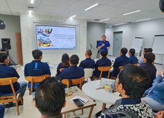 Cetak Pegawai Operasional Handal, Kinerja Terminal Teluk Lamong Meningkat Cetak Pegawai Operasional Handal, Kinerja Terminal Teluk Lamong Meningkat (foto : ist)