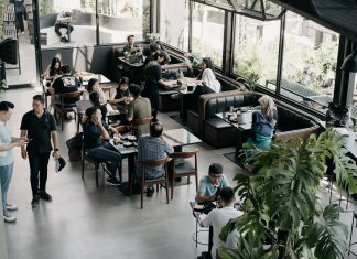 Expat. Roasters Luncurkan Gerai Terbesar di Surabaya dengan Konsep Farm to Table di Dharmahusada Expat. Roasters Luncurkan Gerai Terbesar di Surabaya dengan Konsep Farm-to-Table di Dharmahusada (foto : ist)