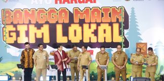 Langkah Konkrit Percepatan Industri Kreatif Jawa Timur Diapresiasi Mendagri dan Menparekraf RI Langkah Konkrit Percepatan Industri Kreatif Jawa Timur Diapresiasi Mendagri dan Menparekraf RI (foto : ist)