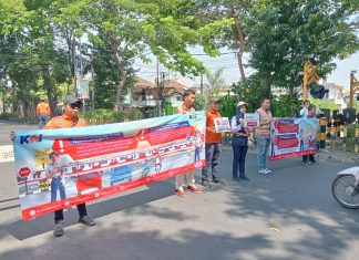 PT KAI Terus Sosialisasikan Keselamatan Di Perlintasan Sebidang, Cegah Kecelakaan PT KAI Terus Sosialisasikan Keselamatan Di Perlintasan Sebidang, Cegah Kecelakaan (dokpri)