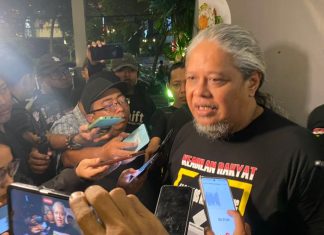 KPU Surabaya Diduga Lakukan Ketidakadilan dalam Debat Publik, MAKI: Parodi Demokrasi! KPU Surabaya Diduga Lakukan Ketidakadilan dalam Debat Publik, MAKI: Parodi Demokrasi! (foto : ist)