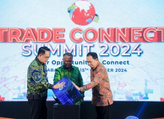 Bank Jatim Trade Connect Summit 2024, Pj. Gubernur Adhy Optimistis Antarkan UMKM Jatim Naik Kelas Go Internasional Bank Jatim Trade Connect Summit 2024, Pj. Gubernur Adhy Optimistis Antarkan UMKM Jatim Naik Kelas Go Internasional (foto : ist)