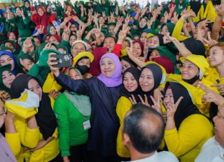 Pekerja Jatim Siap Menangkan Khofifah, Bentuk Terima Kasih Kuota Pendidikan Khusus Anak Buruh Pekerja Jatim Siap Menangkan Khofifah, Bentuk Terima Kasih Kuota Pendidikan Khusus Anak Buruh (foto : ist)